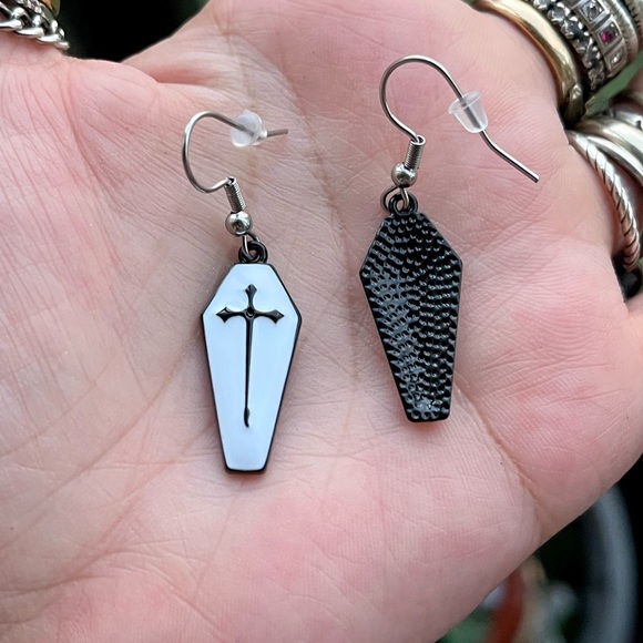 Set ! White & black crosses Lariat Y shape coffin necklace + matching earrings - Picture 5 of 15